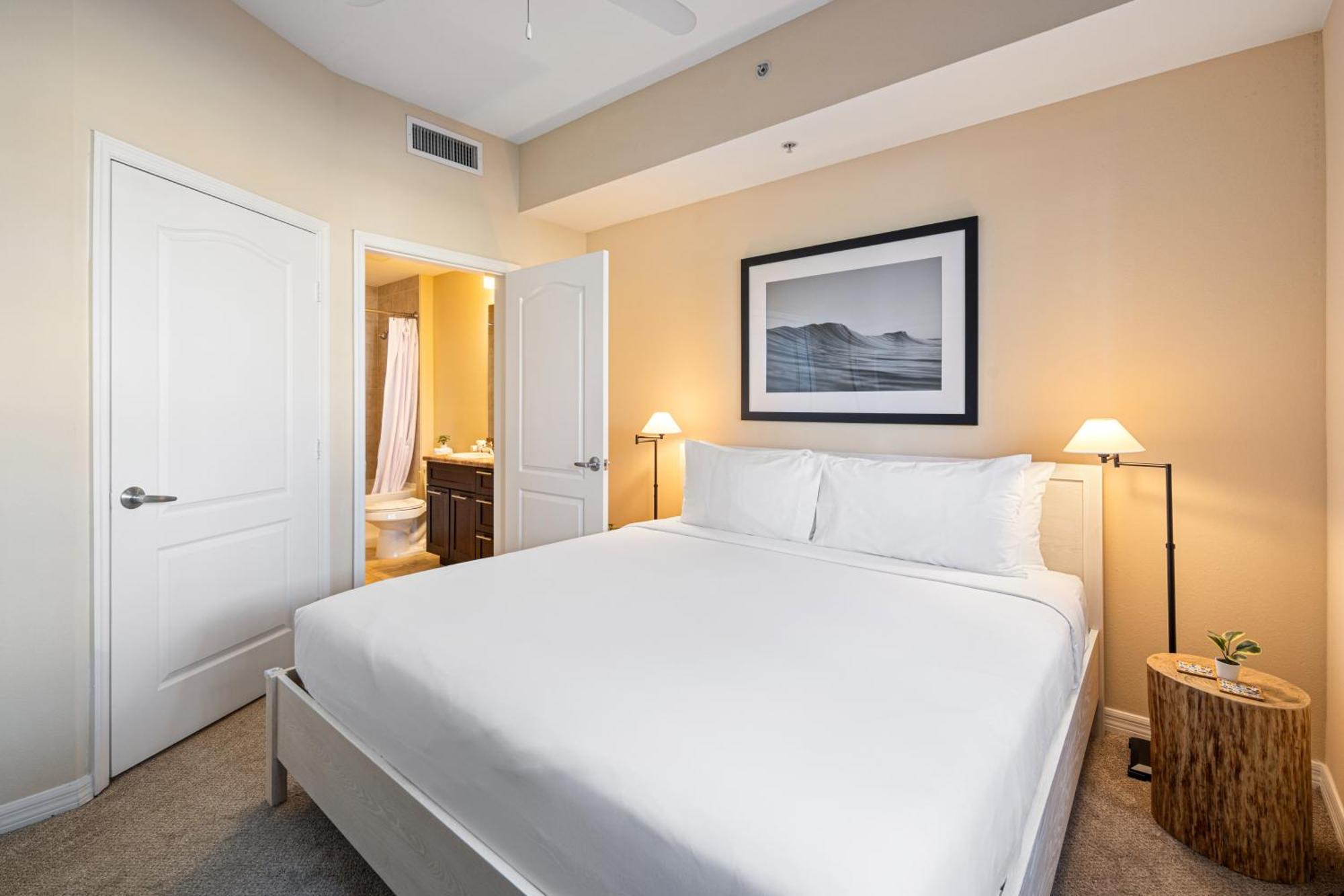 Dharma Home Suites South Miami At Red Road Commons ภายนอก รูปภาพ